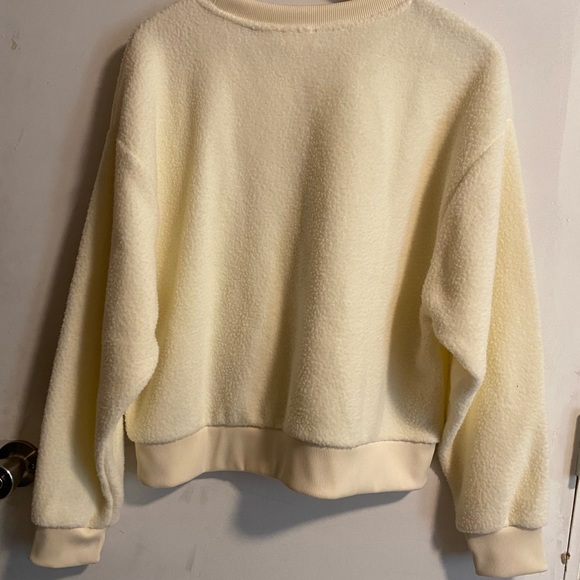 Levi’s Fleece Crewneck Sweater - Picture 4 of 7